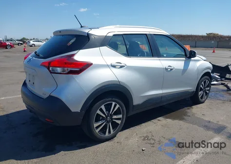 2019 Nissan Kicks Sv из США, поврежденный, VIN 3N1CP5CU5KL544412